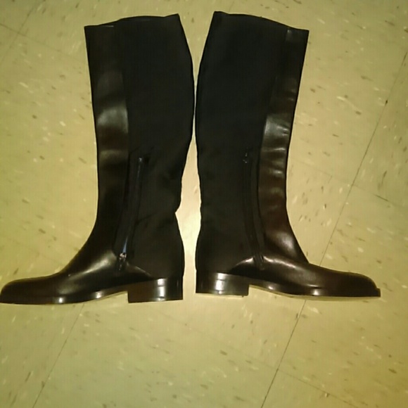 Donna Karen - Picture 3 of 6